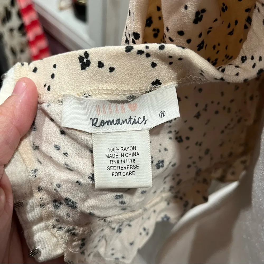 Urban Romantics Cream Ditzy Floral Mermaid Crop Top Tie Front Size Juniors Med - Image 6