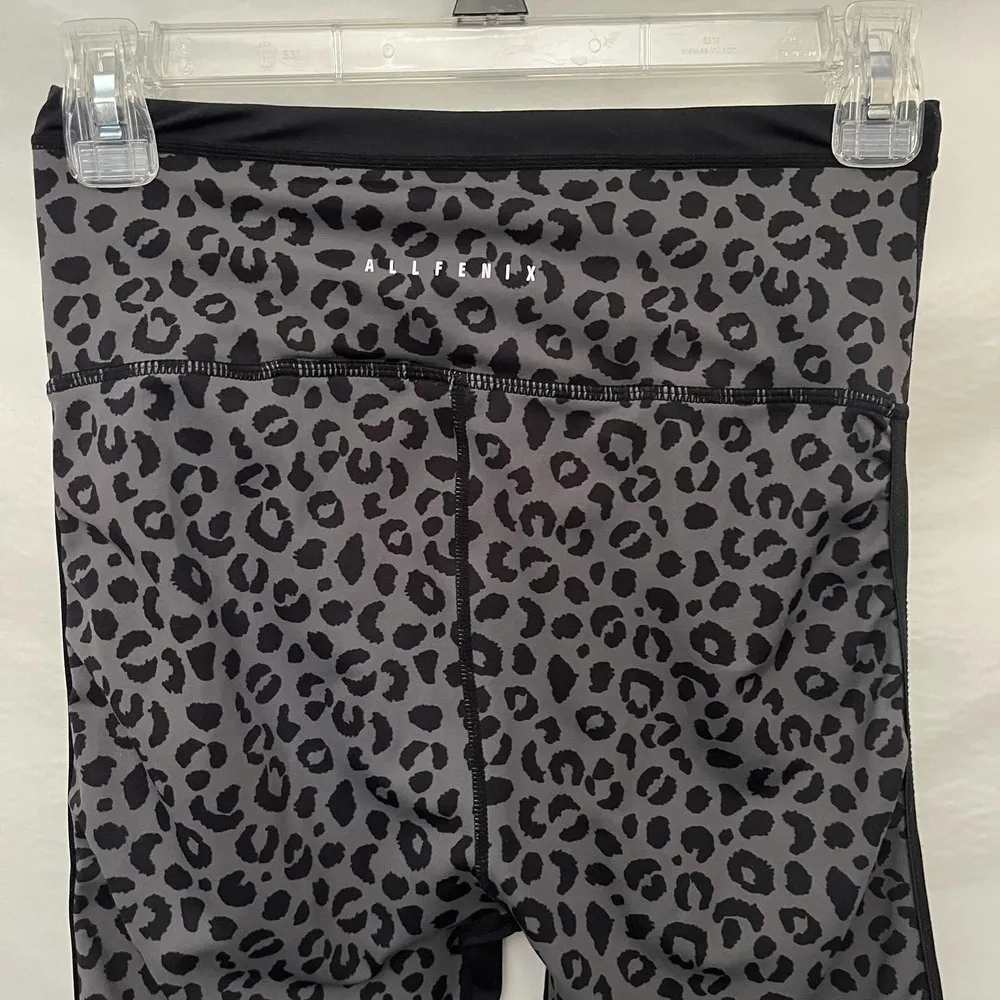 All Fenix Cheetah Print Athletic Womens Leggings Size Small Stripes Olive Gray - Image 37