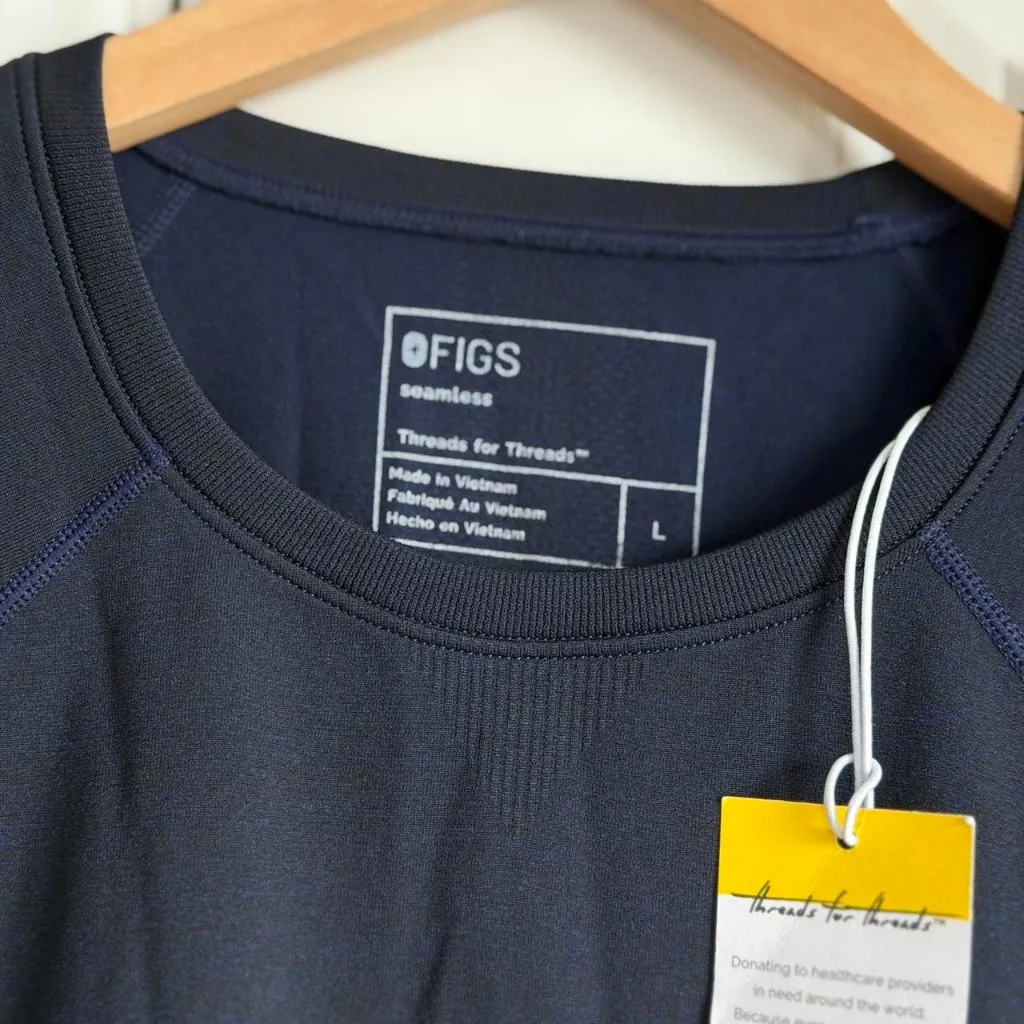 Figs Salta Seamless Longsleeve Underscrub in Navy, Size Large - Image 6