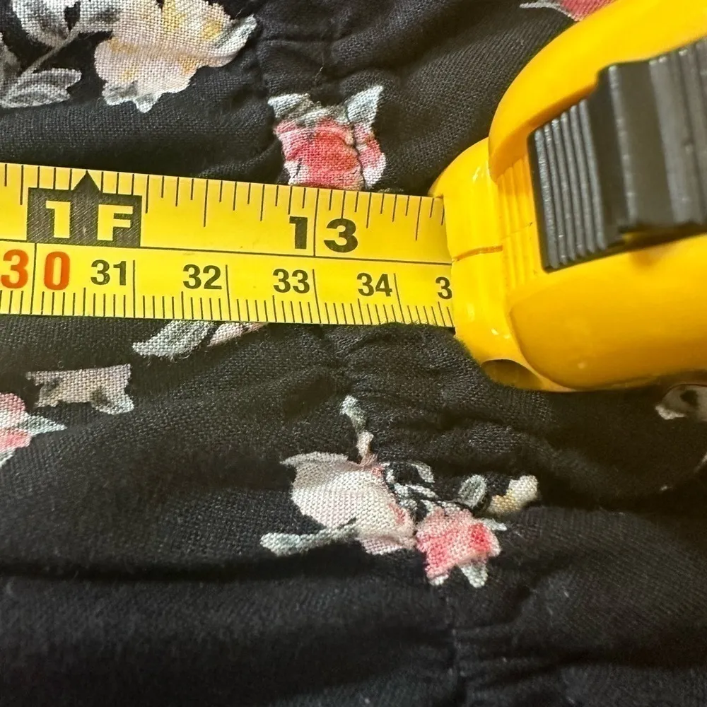 Hollister Jumpsuit Womens XS Romper Jumper Shorts Floral Halter Neck Black - Image 10