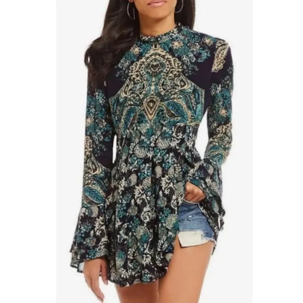 Free People Lady Luck Blue Floral Print Long Bell Sleeve Tunic Size Medium - Image 3