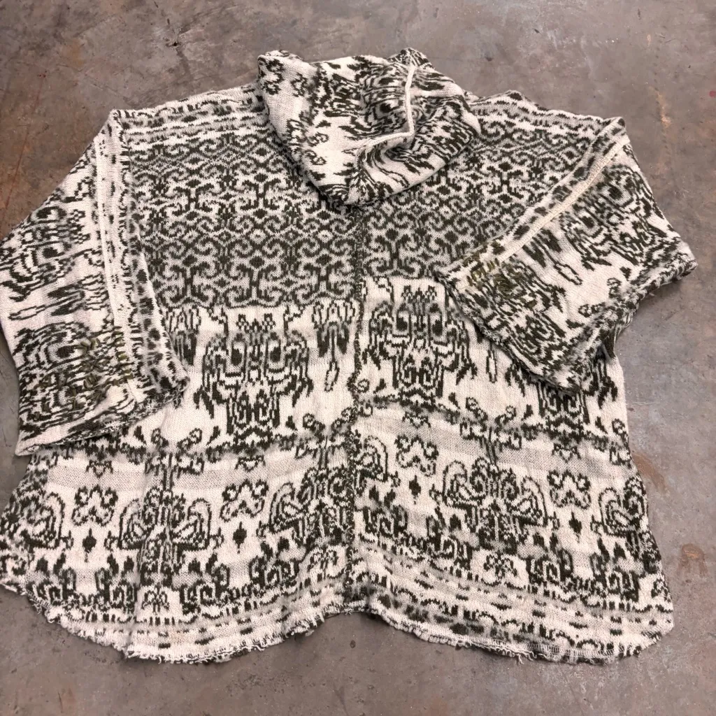 Free People Poncho Shawl Hoodie Olive Green White Oversized Sweater Womens Med - Image 7