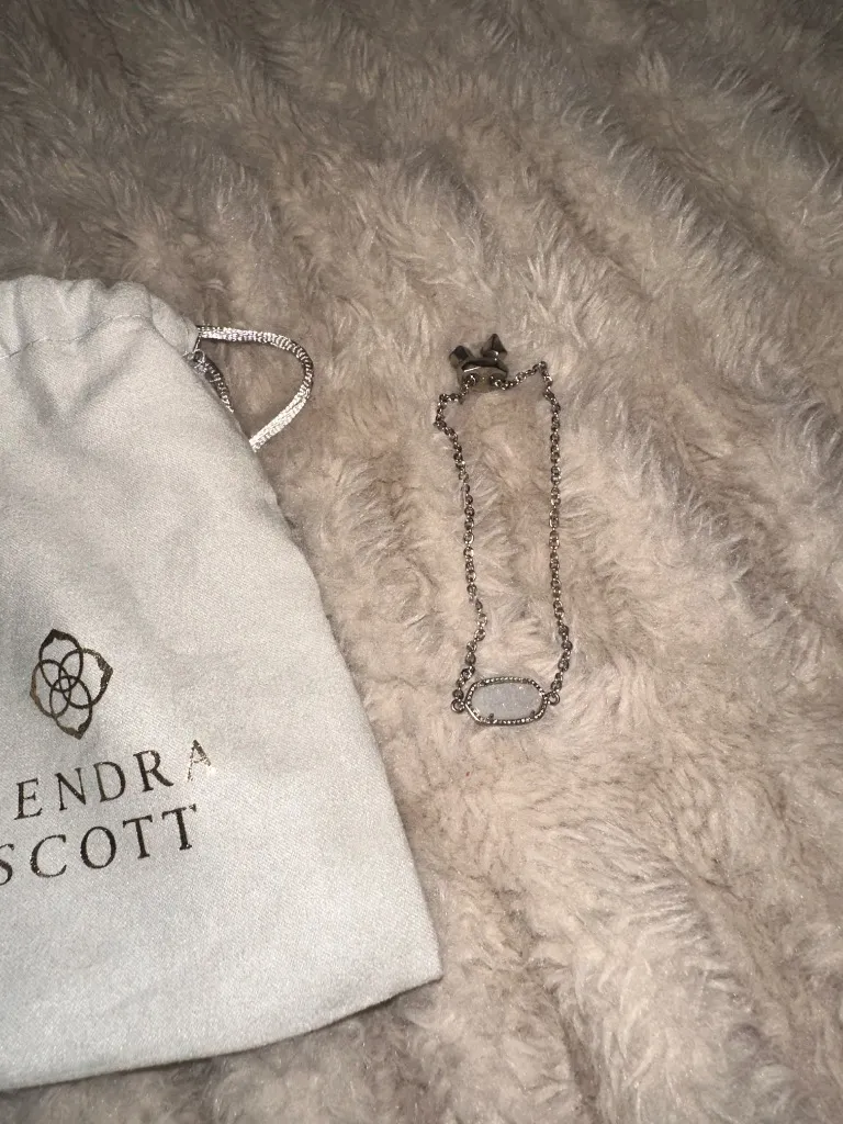 Kendra Scott Elaina Silver Adjustable Chain Bracelet in Iridescent Drusy - Image 5