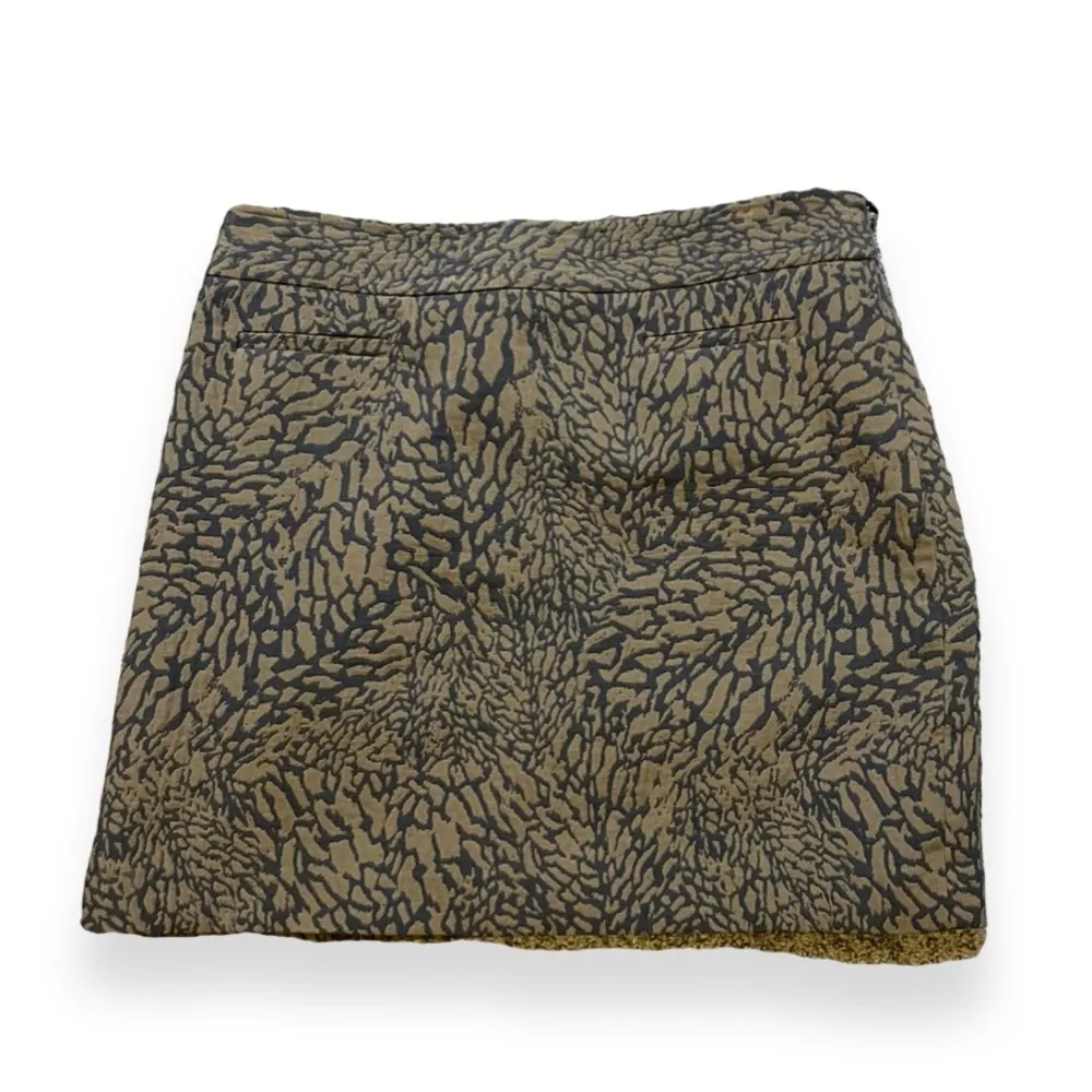 Ann Taylor LOFT Beige Gray Skirt - Image 4