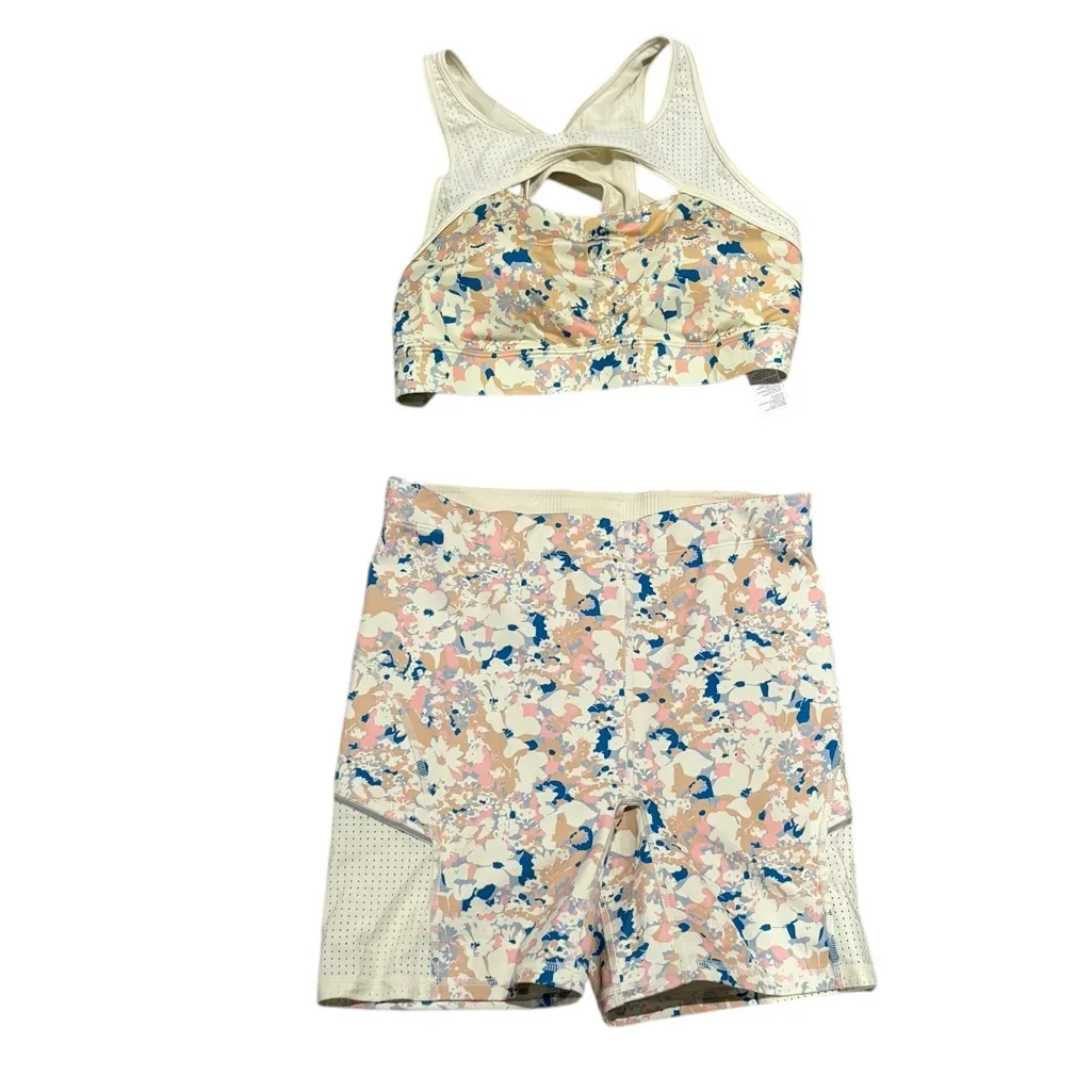 Fabletics Stride Motion 365 bike short & Sports Bra Femme Pop Floral/Cream NEW - Image 2