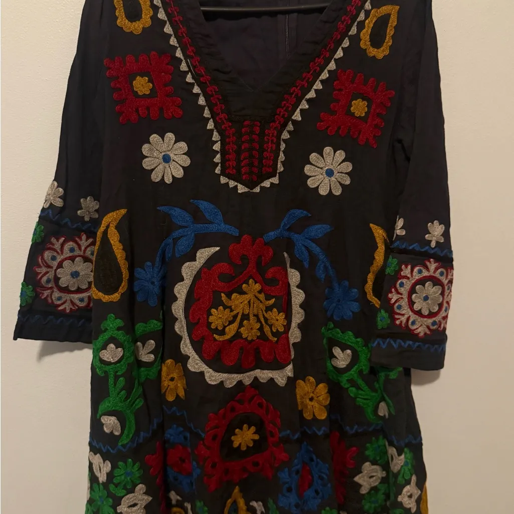 Roller Rabbit Navy Embroidered Dress- Size: Medium - Image 2