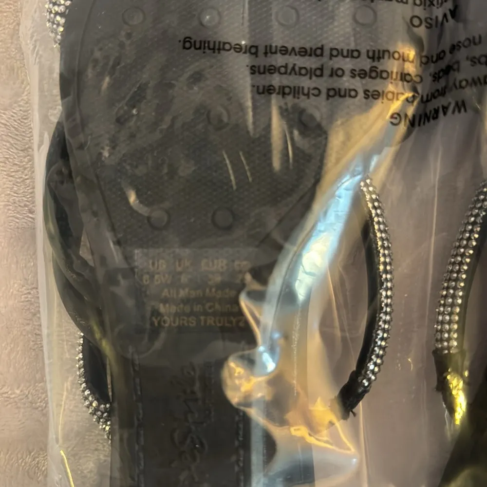 NWOT Life Stride Sandals Size 8.5 wide - Image 8