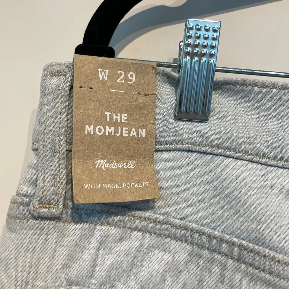 NWT Madewell Mom Jean in Harman Wash Raw-Hem Edition Size 29 Distressed - Image 6