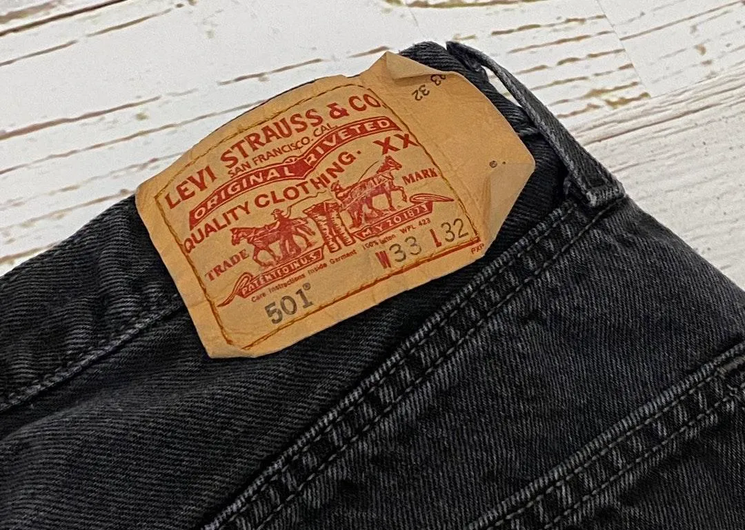 Levi’s 501 Black Denim Cutoff Shorts Waist 32 - Image 8