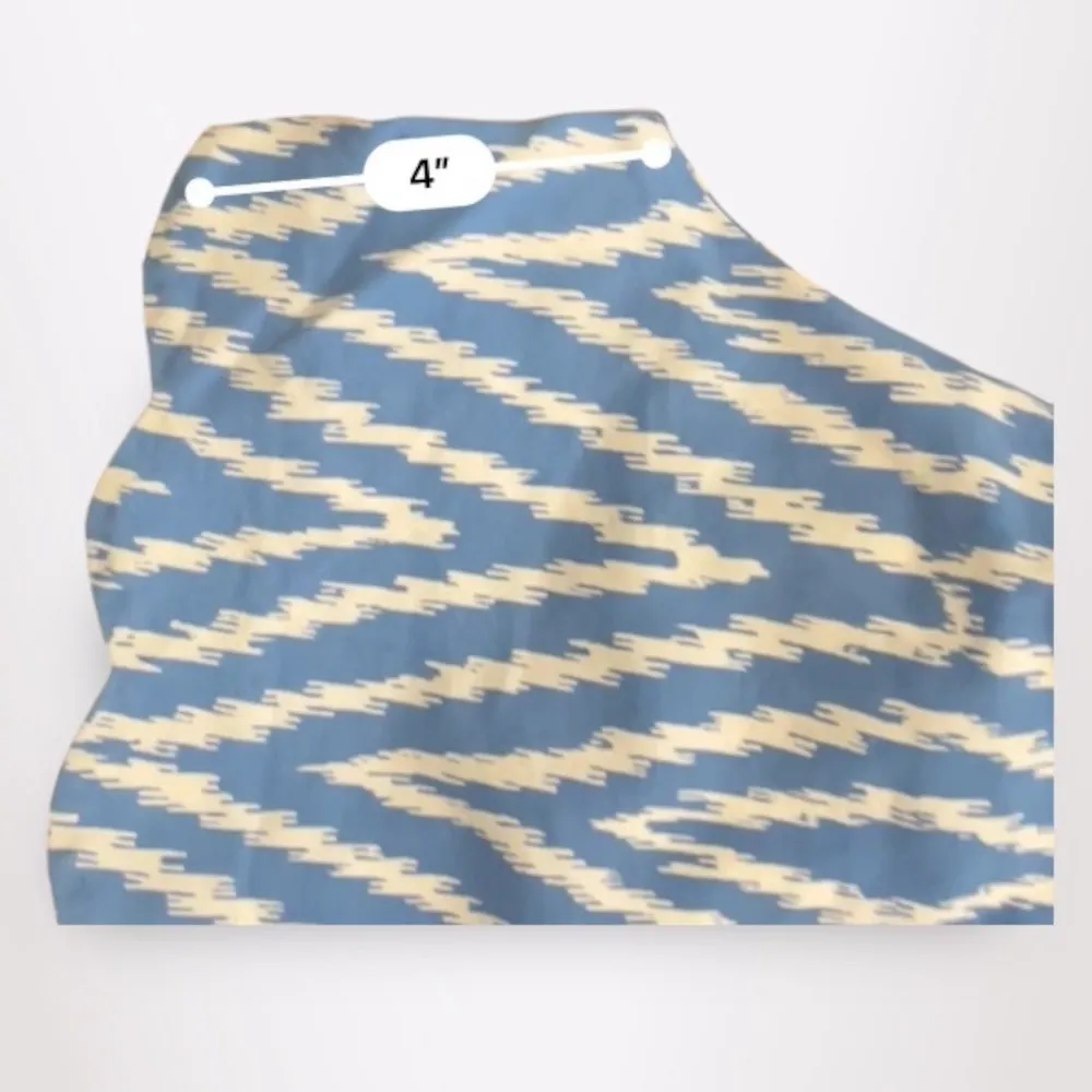 J. McLaughlin Diamond Patterned Scalloped Shorts Womens Size‎ 4 Blue White - Image 4