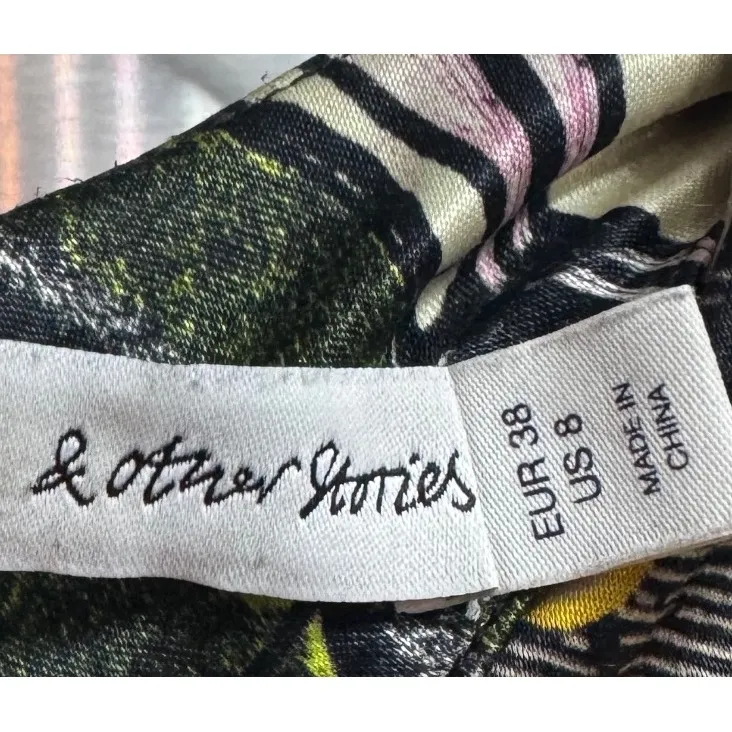 & Other Stories Dress Size 8‎ Tie Neck Unique Floral Print - Image 4