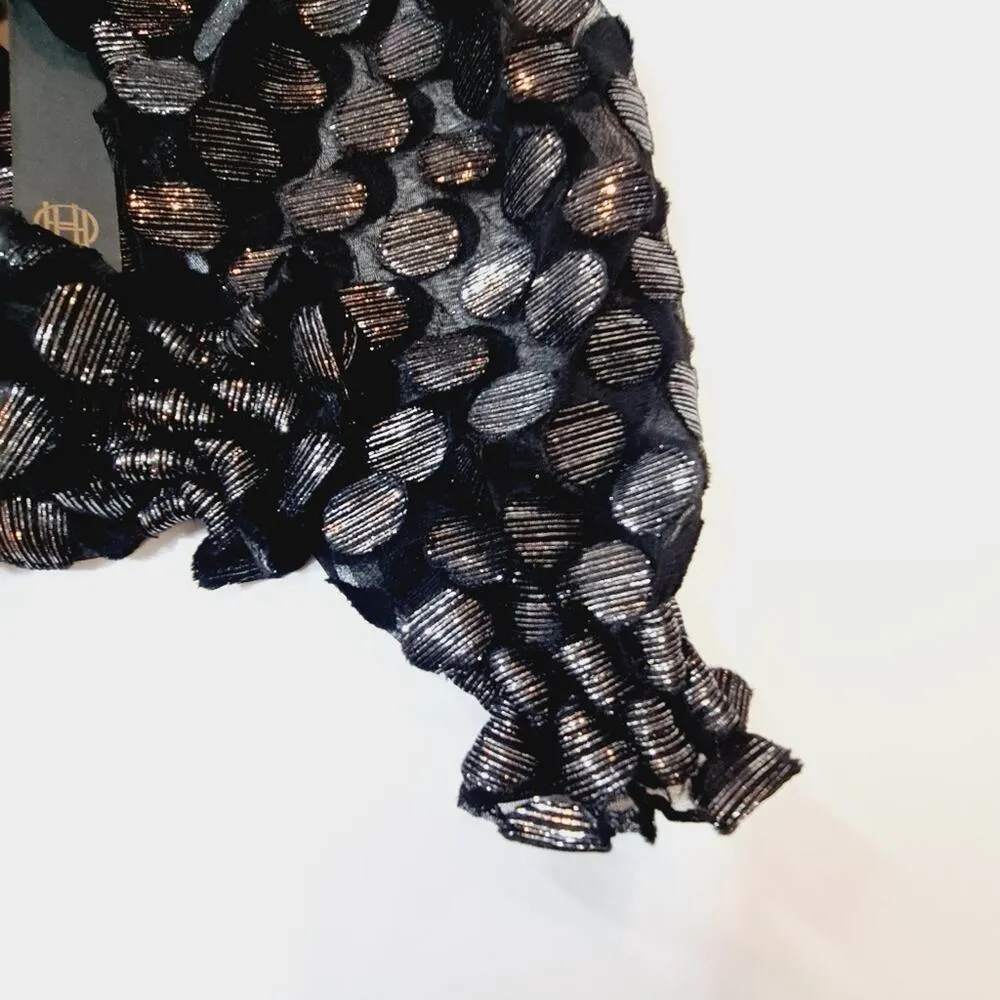 House of Harlow 1960 x REVOLVE Burna Blouse in Black Metallic Dot Silver - Image 4