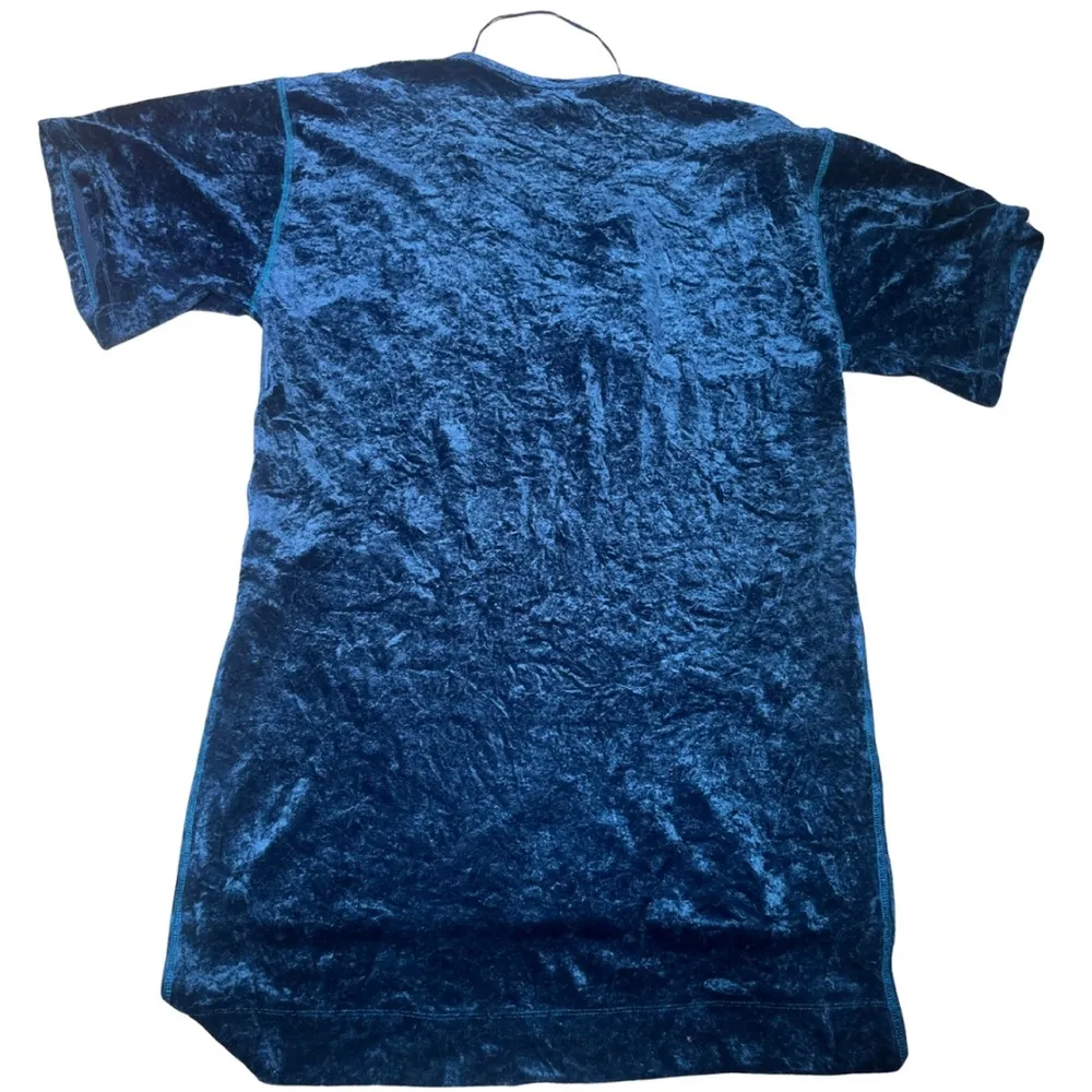 Free People We The Free Midnight Blue Velvet Top sz Xs - Image 7