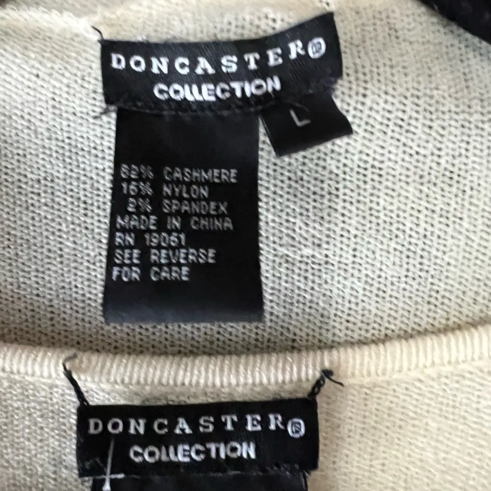 Doncaster  Collection Cashmere Blend Sweater Set in Ivory Size Large - Image 7
