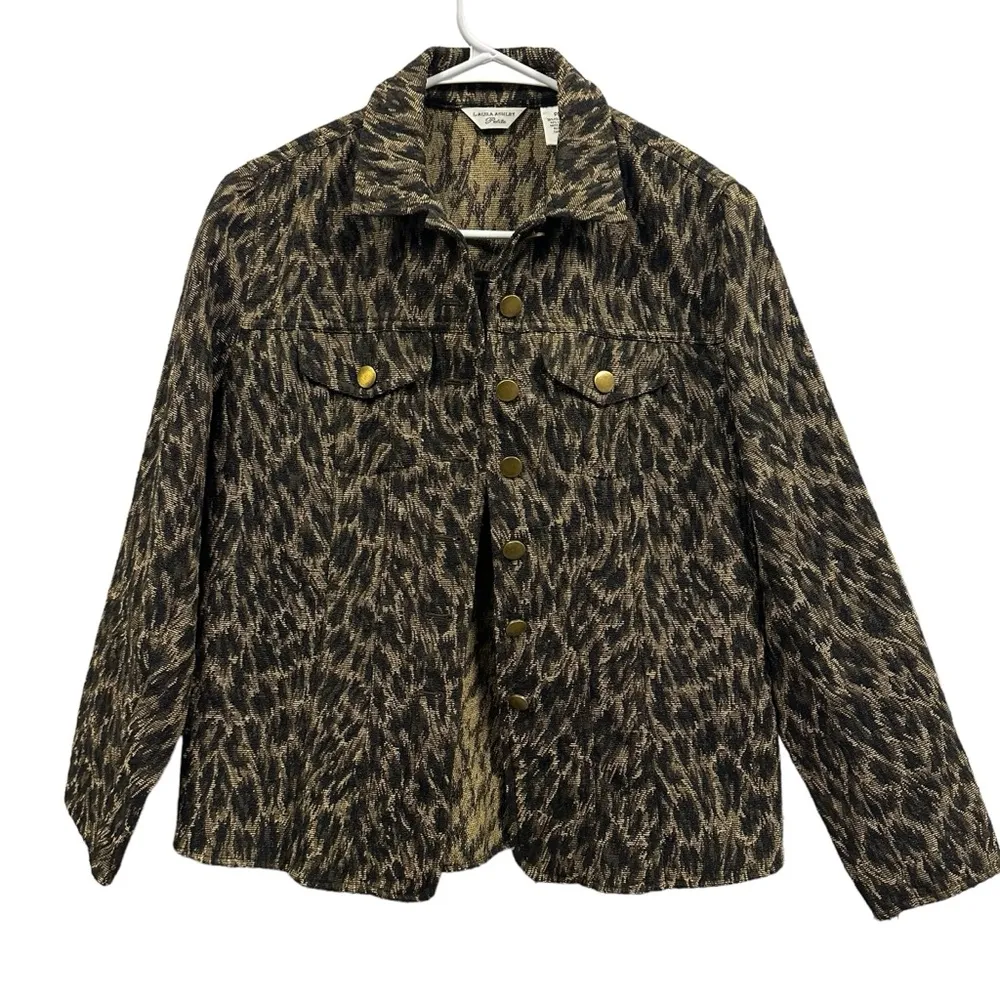 Laura Ashley Vintage Tapestry Animal Print Button Down Jacket Size Petite Medium - Image 4
