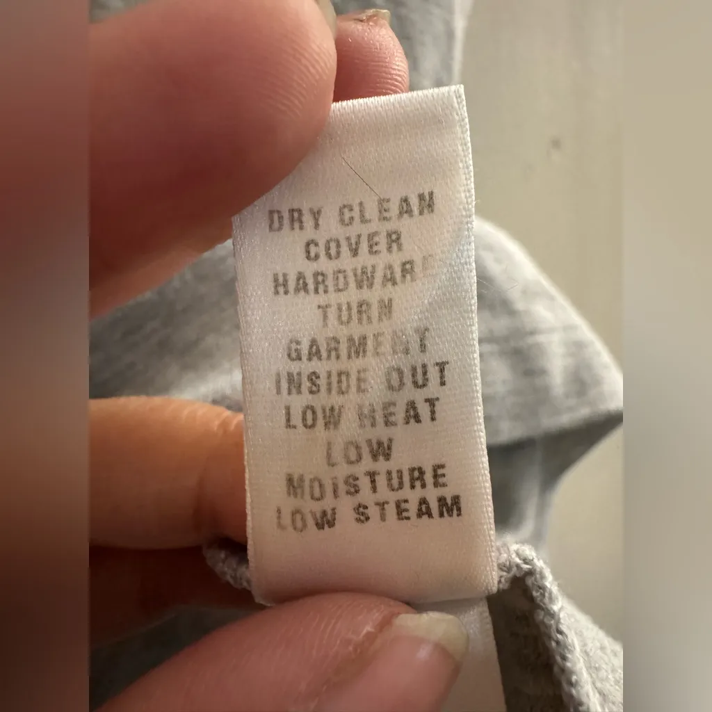 St. John gray sleeveless quarter-zip top XL - Image 4