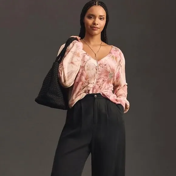 Anthropologie the dreamer lightweight printed v-neck sweater top size small - Image 2