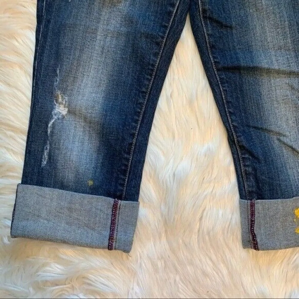 Vigoss Cuffed Cropped Jean Dark Wash Distressed - Image 2