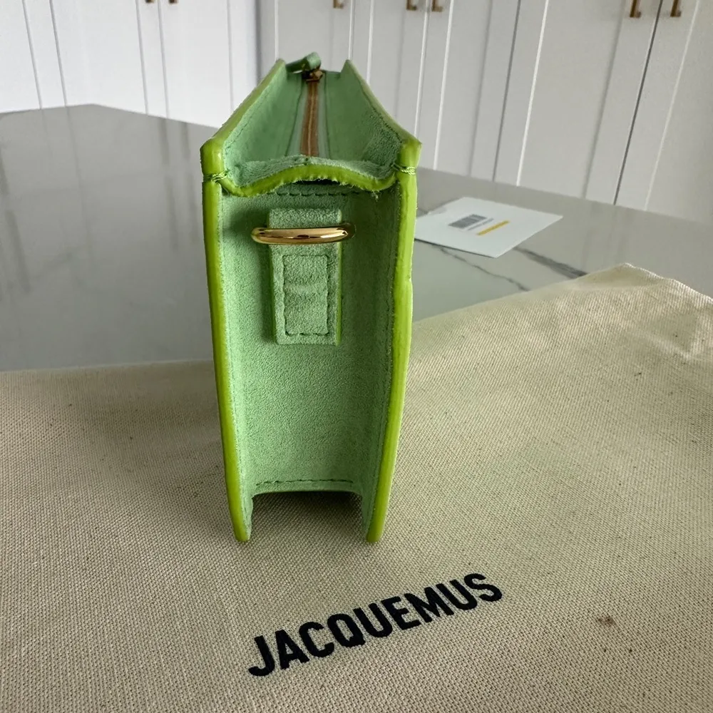 Jacquemus Le Ciuciu Suede Shoulder Bag - Image 9