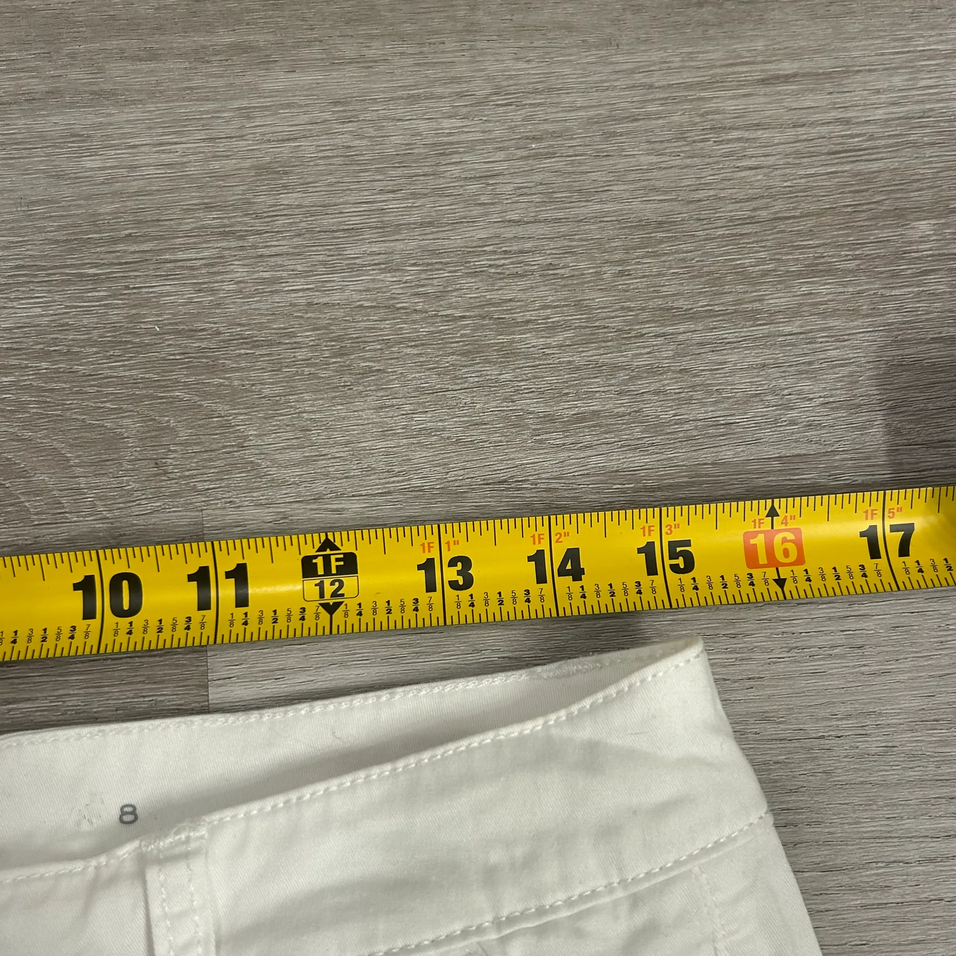 St. John’s bay twill khaki white Bermuda shorts - Image 4