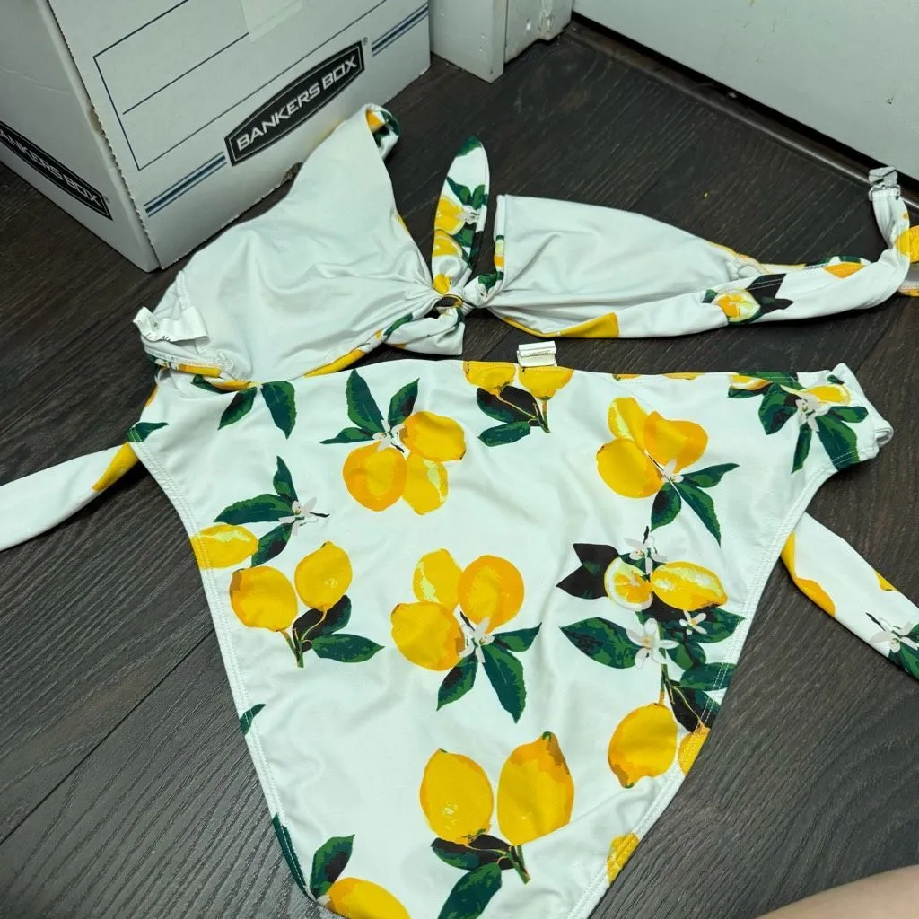 Nasty Gal Women’s 16 Lemon Bikini Swim Set - Image 3