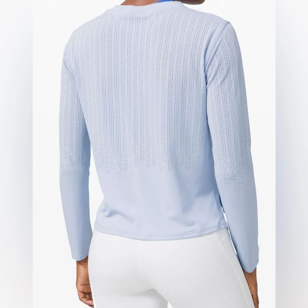 Lululemon Train to Be Long Sleeve in Daydream Size 8 Athletic Activewear - Image 2