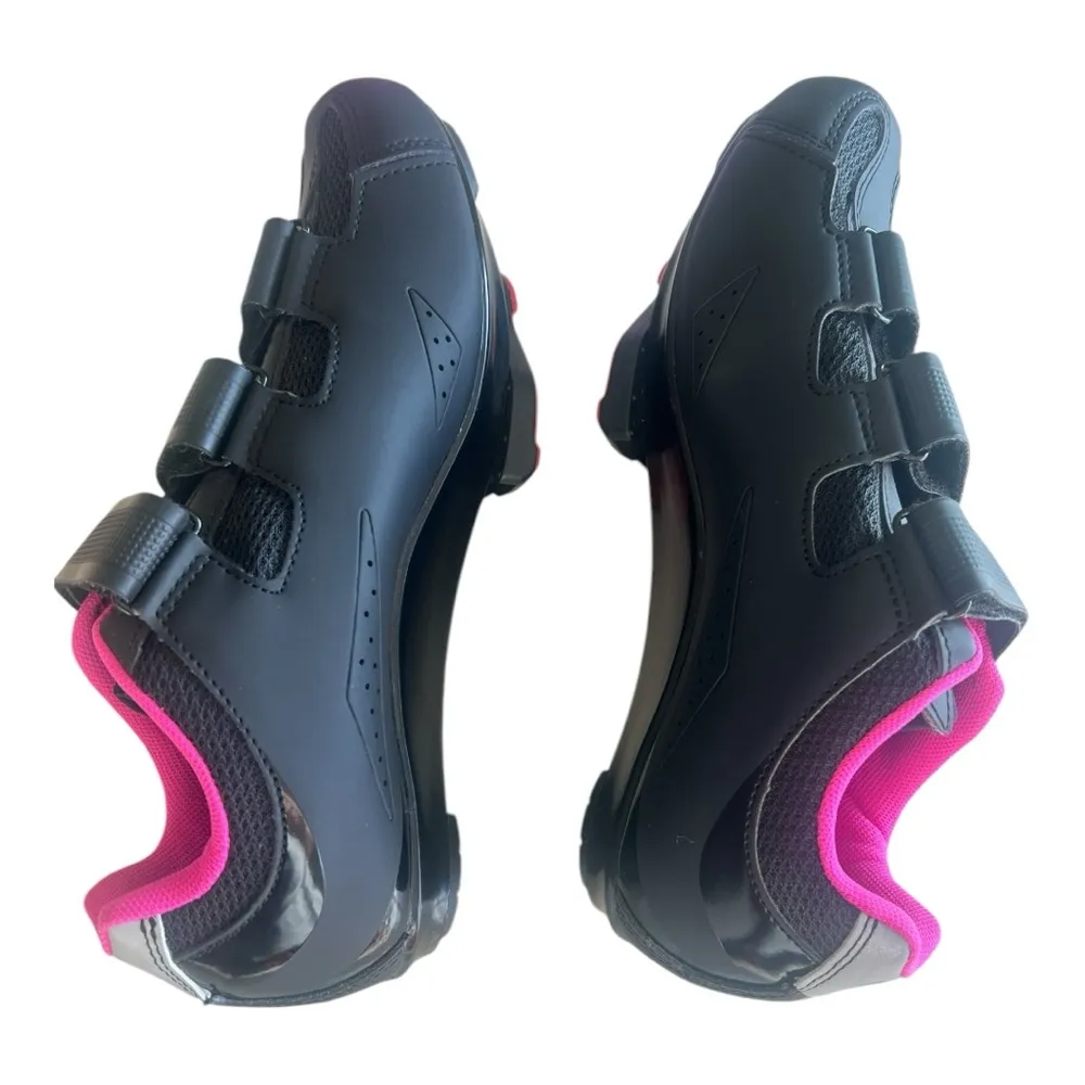 Tomasso Women’s Black and Pink Cycling Shoes Size 8 - Image 2