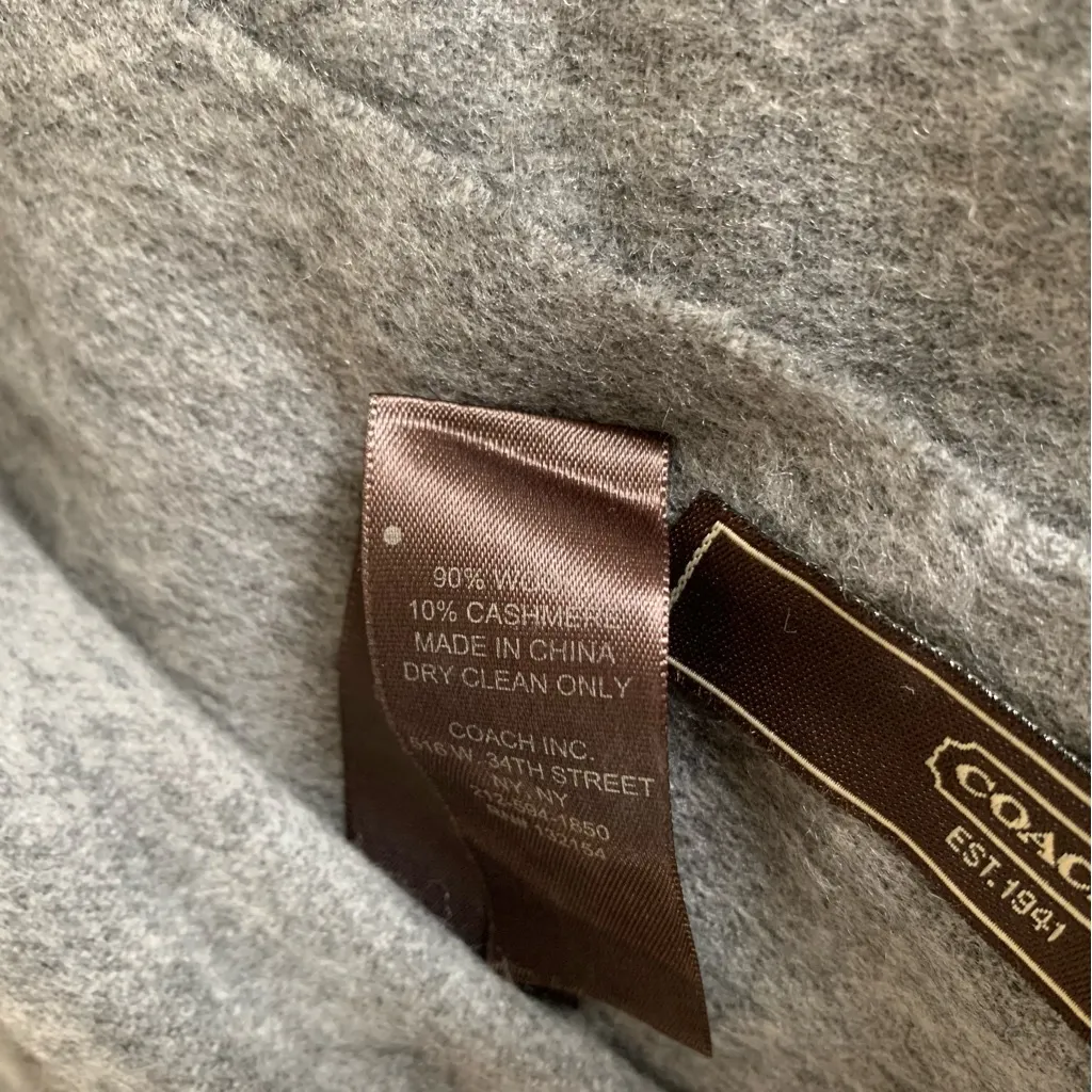 Coach Vintage cashmere and wool blend fringe gray nude preppy wrap scarf - Image 3