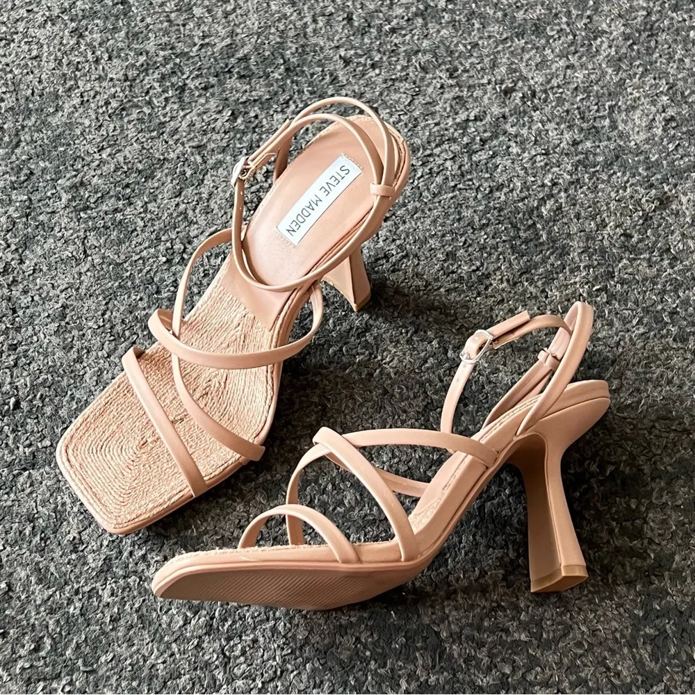 Steve Madden blessing sandals - Image 6