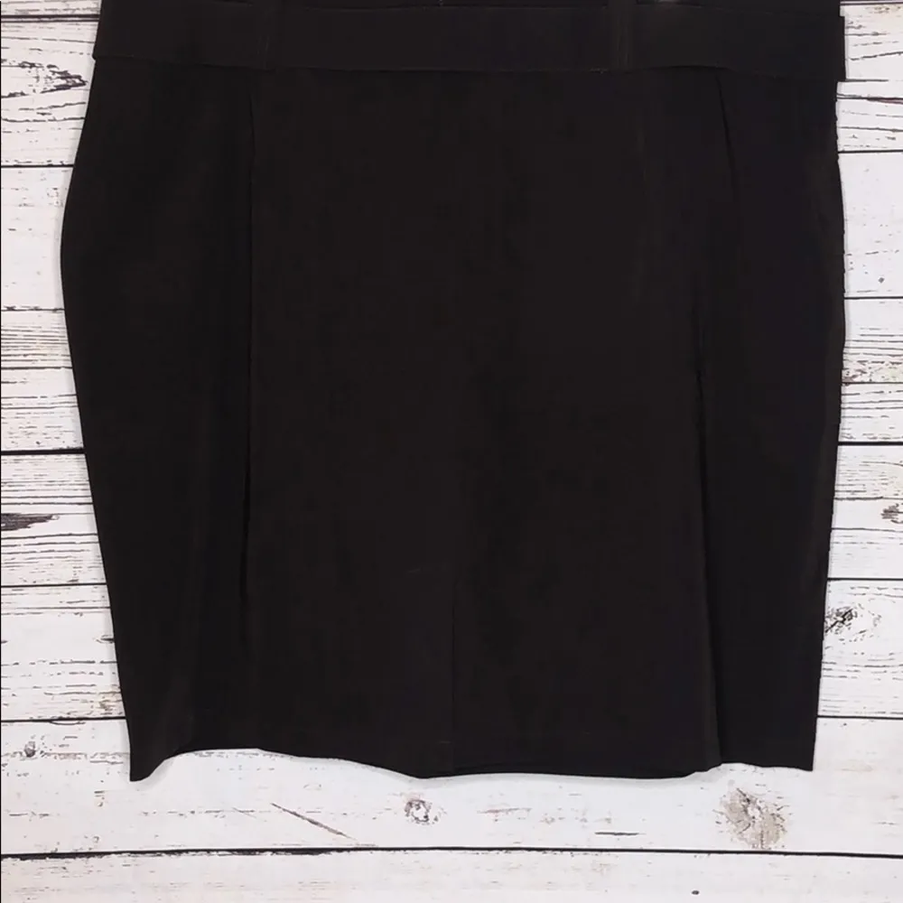 Dressbarn Woman NWT Size 24W Brown Texture Stripe Pencil Skirt with Belt - Image 4