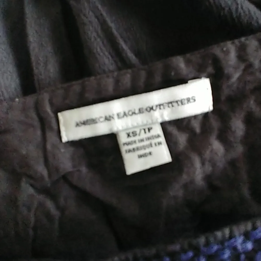 American Eagle Women's Peasant Embroidered Crop Top - Image 4