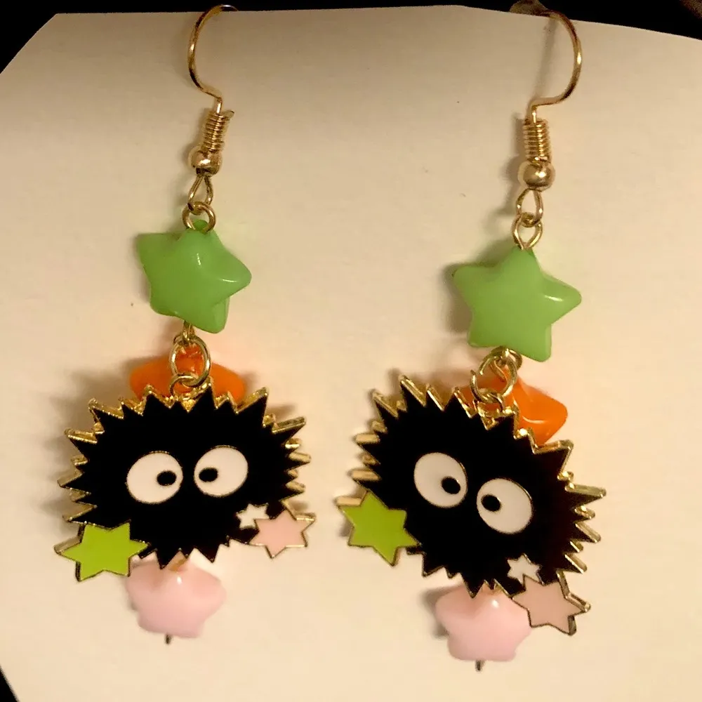 Soot sprites dangle gold hook earrings spirited away - Image 3