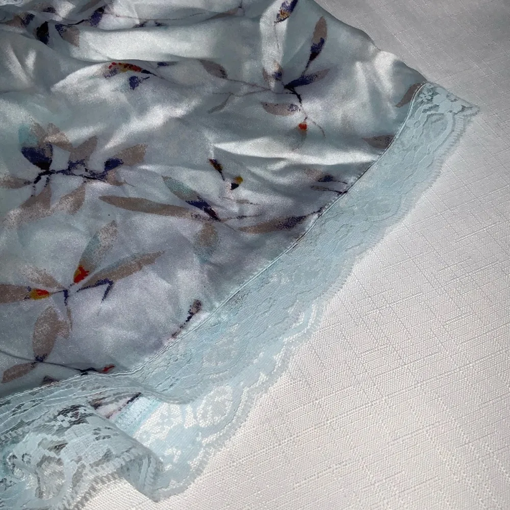 Sincerely Jules NWT Light Blue Satin & Lace Cami Short Pajama Set Pockets Small - Image 6