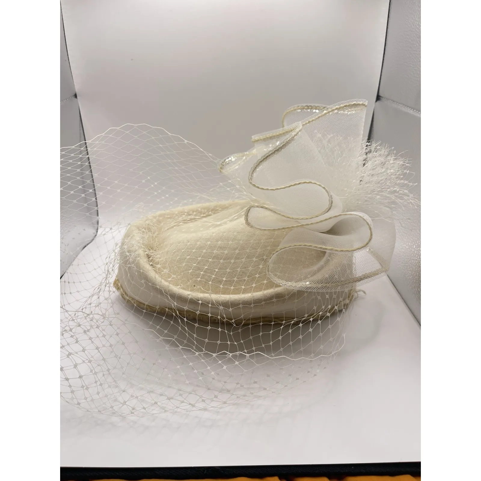 Vintage Church Hat White And Gold Brim Fancy Bow‎ Kentucky Derby - Image 2