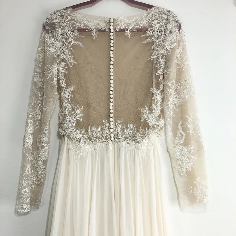 Monique Lhuillier Embellished Lace Silk Gown - Image 8