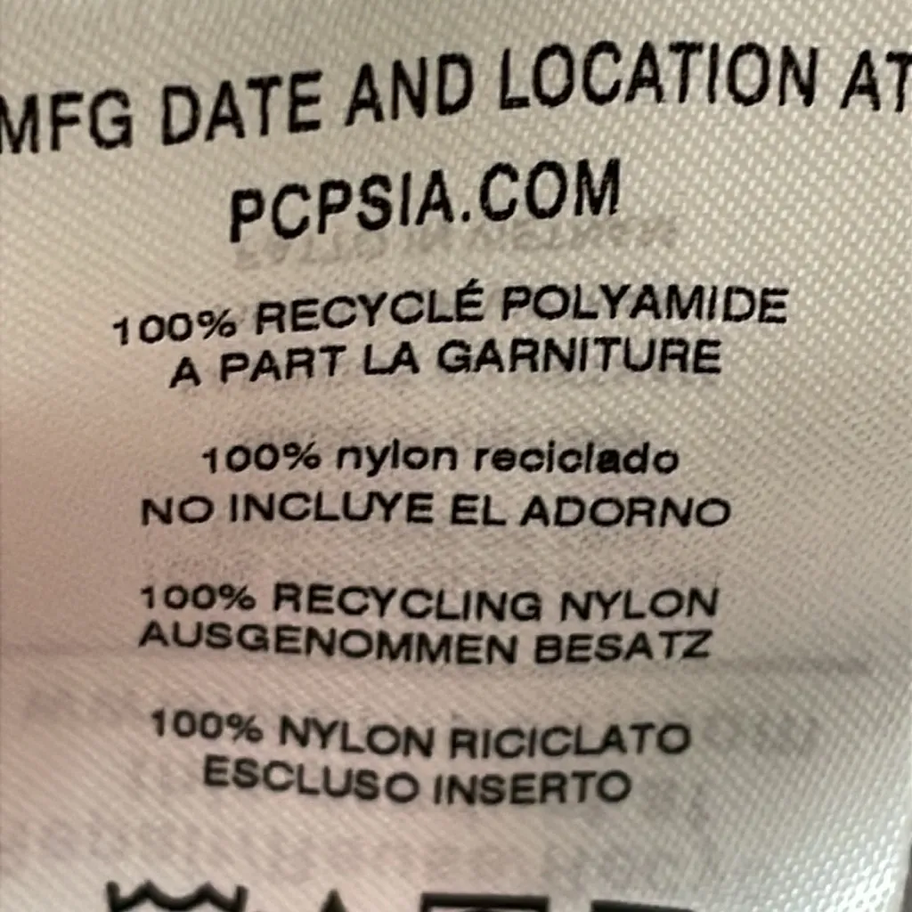 Patagonia  Wavefarer Boardshorts - 5" size 0‎ - Image 9