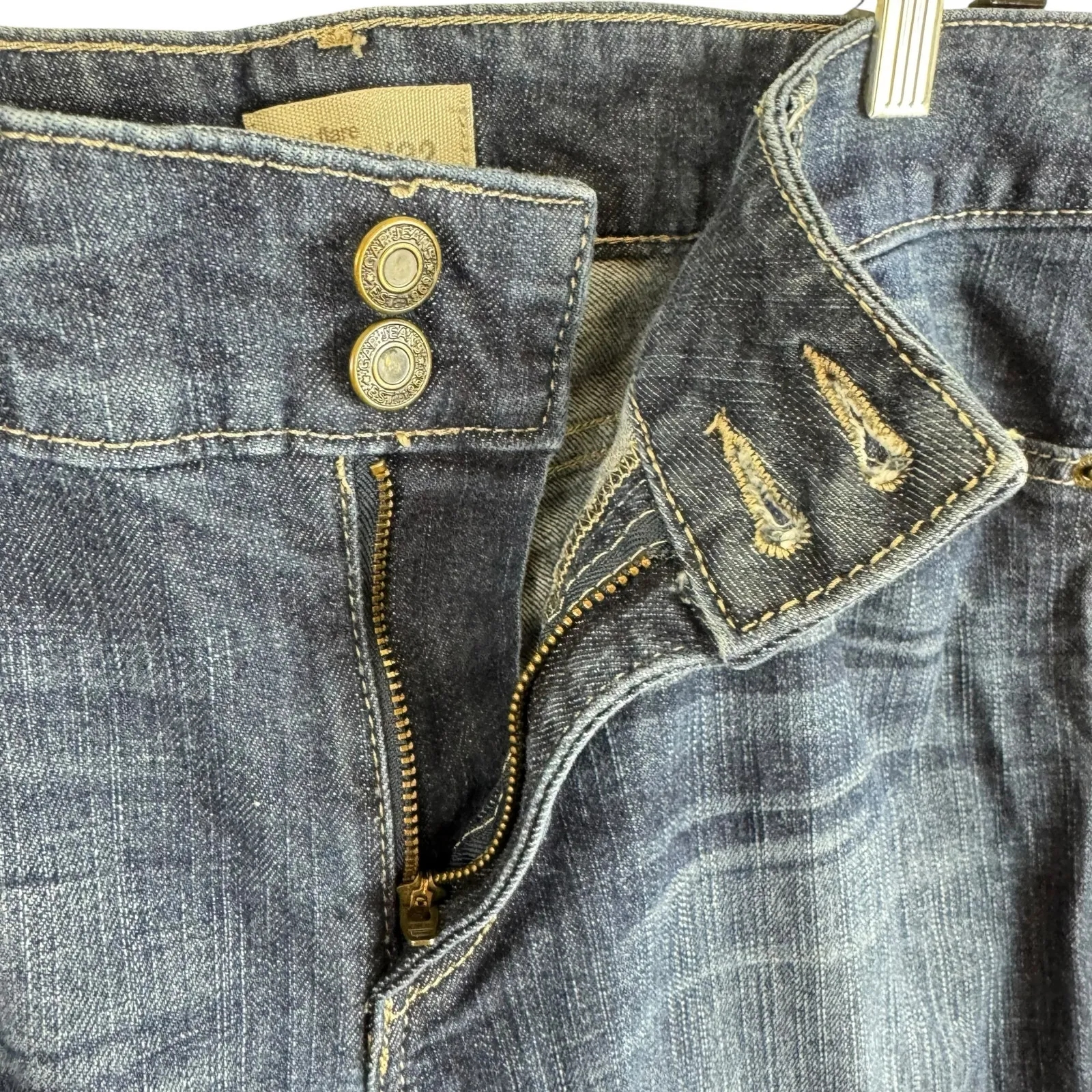 Gap Curvy Flare Cotton Medium Wash Mid Rise Jean Capris Size 14 - Image 3