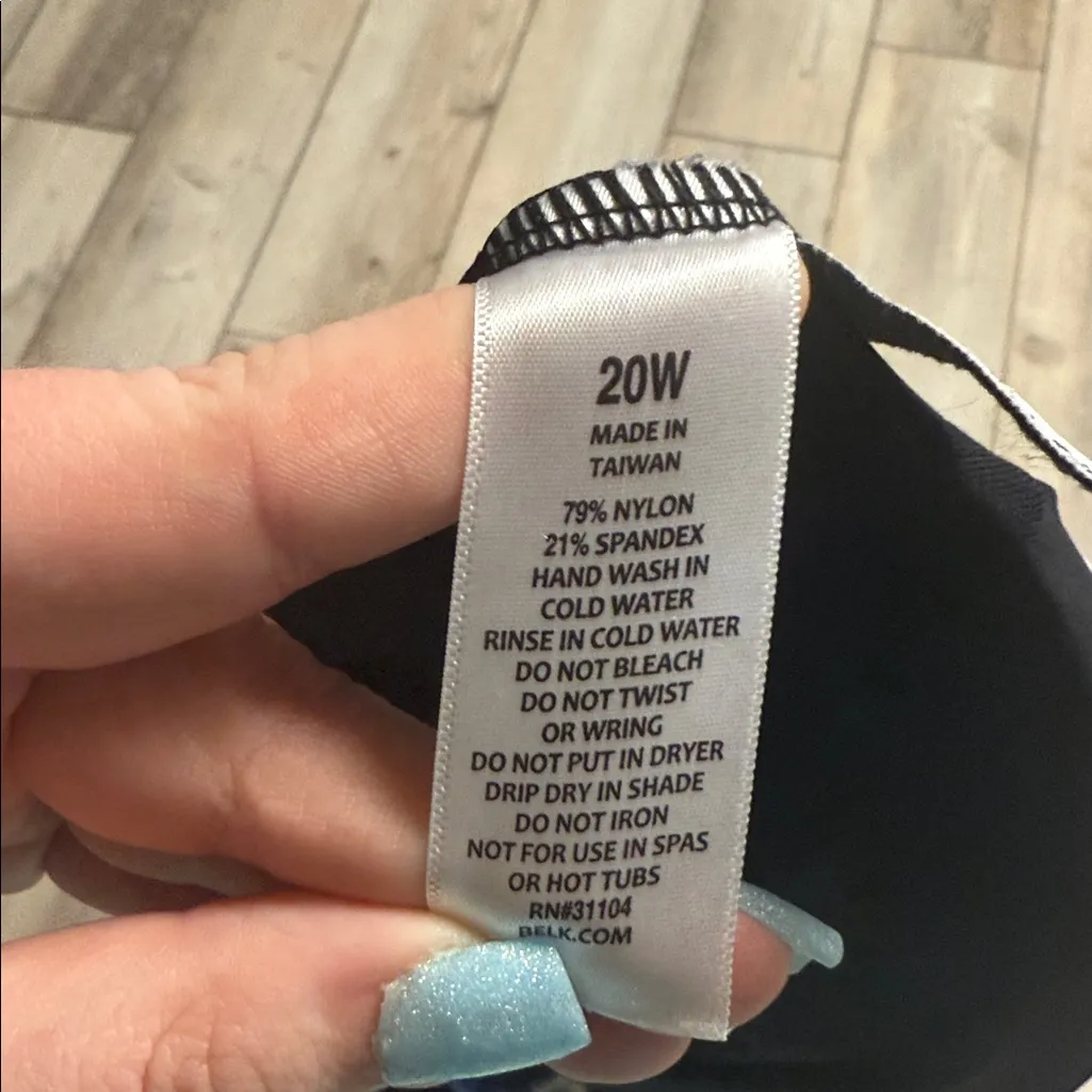 Women’s Kim Roger’s Bathing Suit Top - Image 4