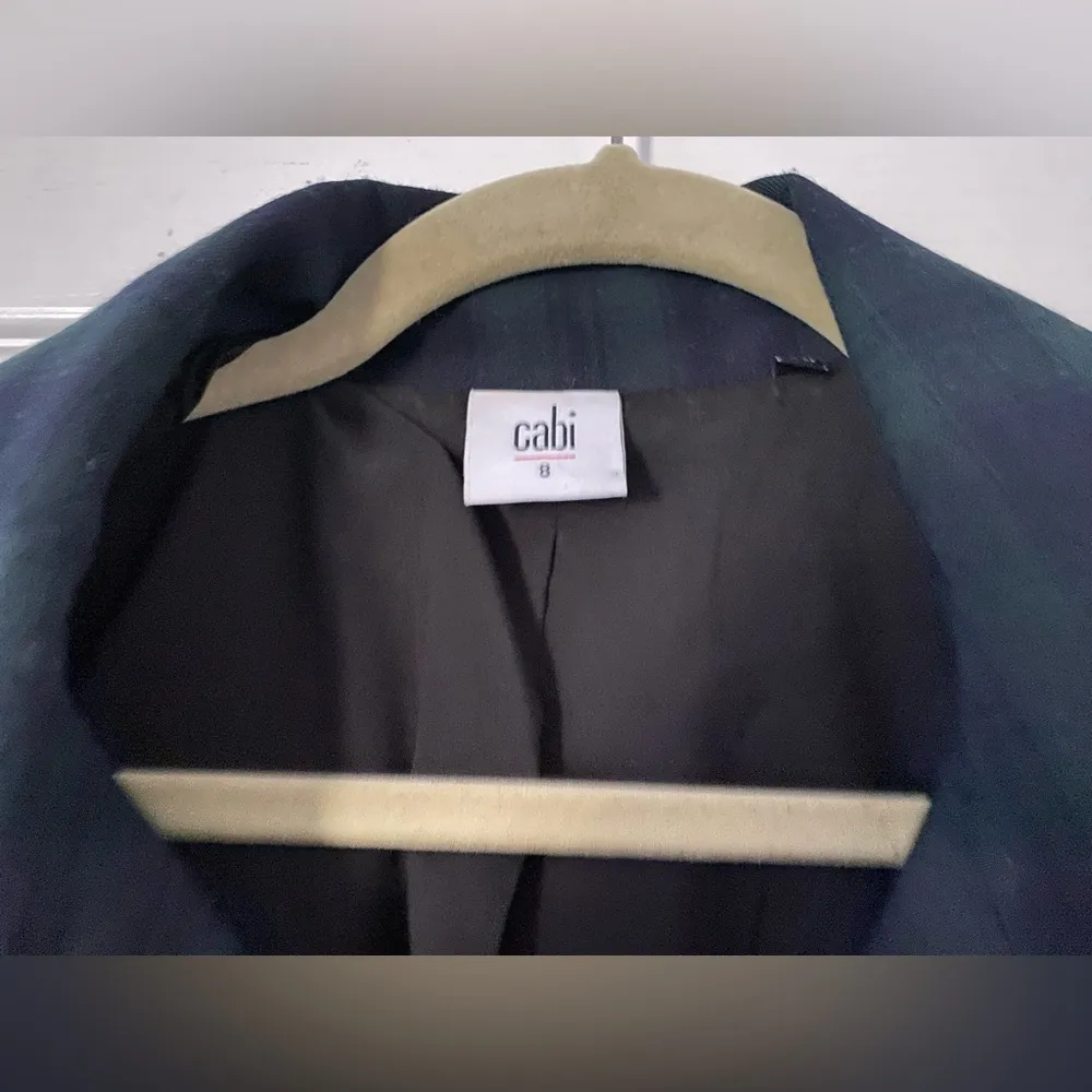 CABI Tartan Plaid Asymmetrical Zip Moto Blazer
Jacket EUC 3181 Size 8 - Image 3