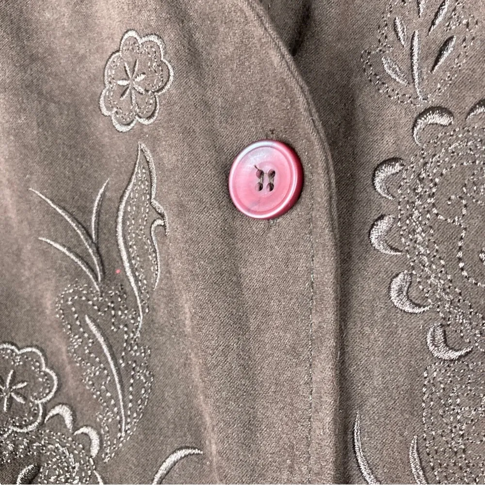 Koret | Brown Faux Suede Western Embroidered Long Sleeve Button Up Shirt M Size M - Image 3