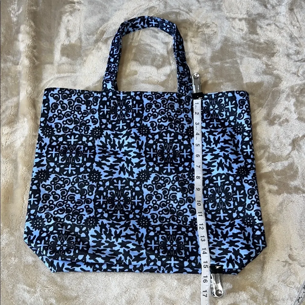 Estee Lauder Blue‎ and Black Tote Bag with Classic Design - Image 5