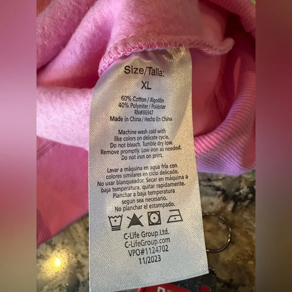 Barbie Sweatshirt Pink Hearts Crop Crewneck Size XL - Image 9