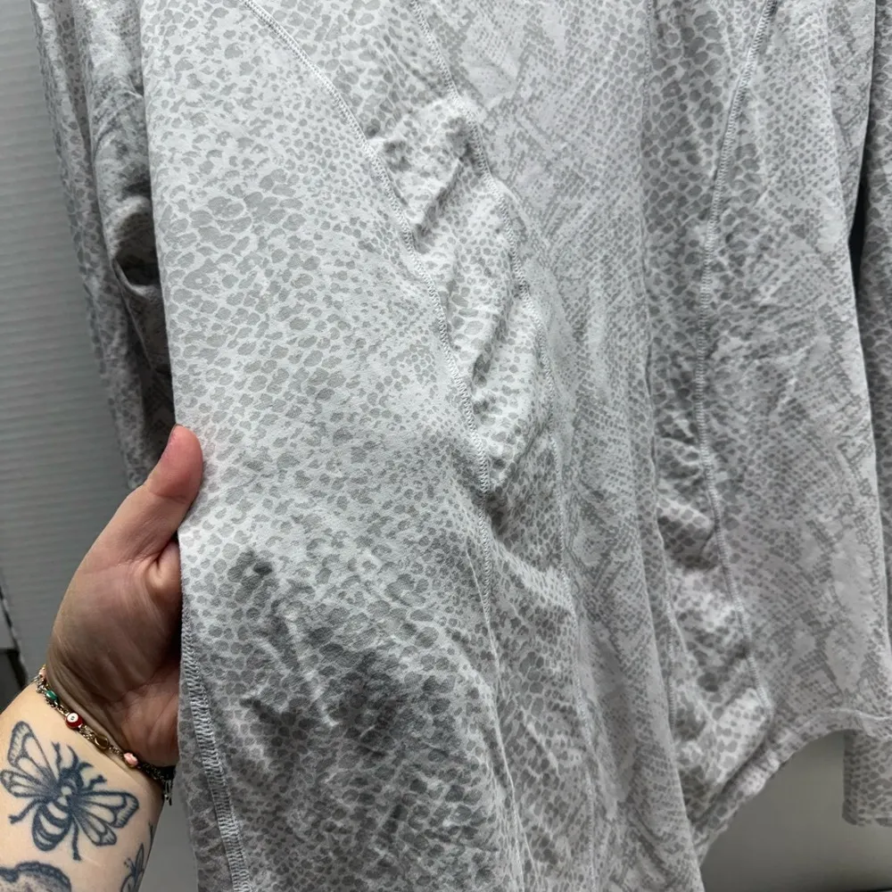 Lululemon Between The Lines Long Sleeve Top Snakeskin Print - Image 2