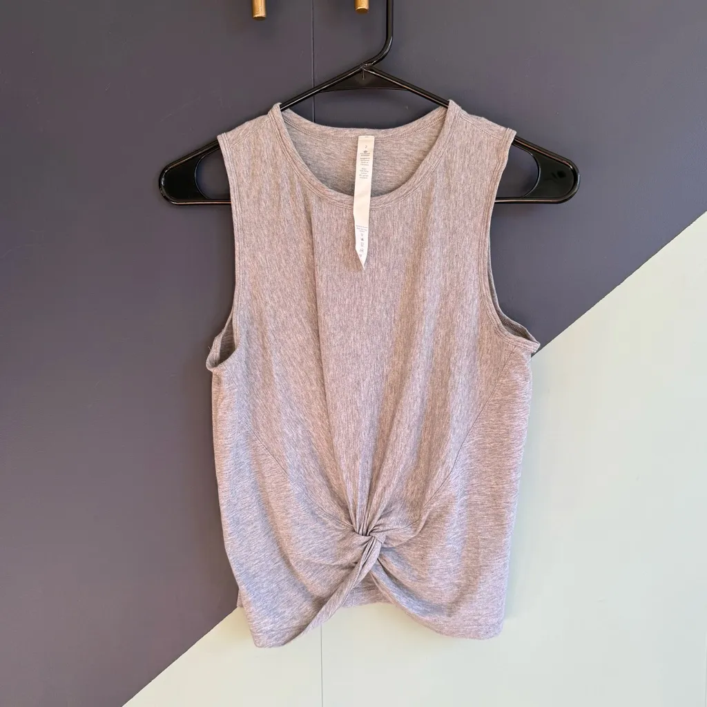 Lululemon Crescent Tank, Heathered Vapor (Gray), Size 2, EUC - Image 7