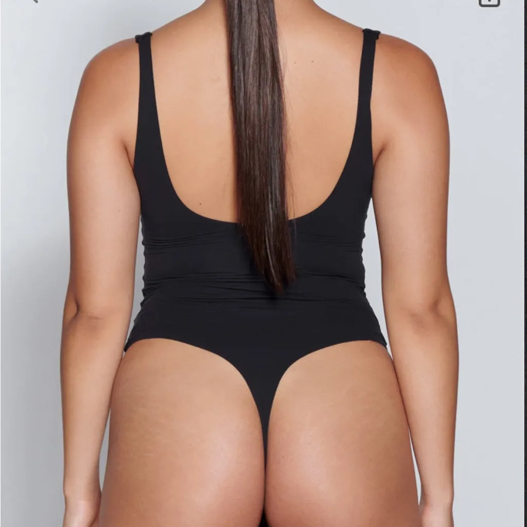 SKIMS Black fits everybody square neck bodysuit - Image 2