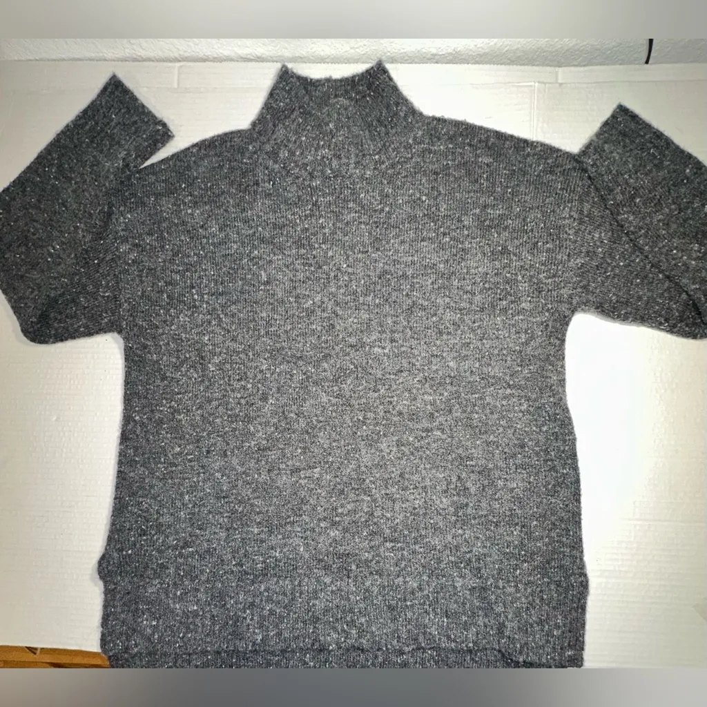 Well Worn Nep Yarn Sweater Women’s Size M Cozy Mock Neck Dark Gray Speckled - Image 3