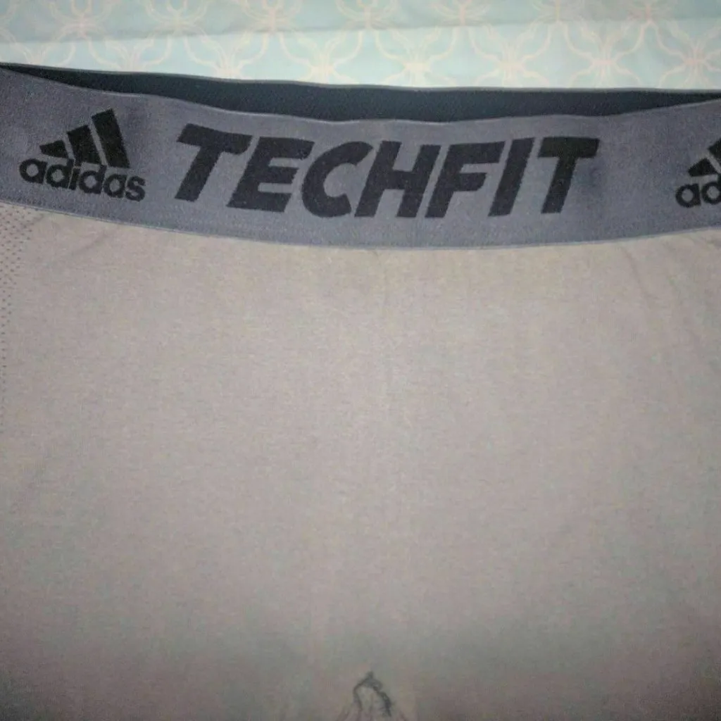 Adidas Techfit 3" Knit Athletic Running Gym Shorts AZ0665 Gray XL Womens NWT $60 - Image 7