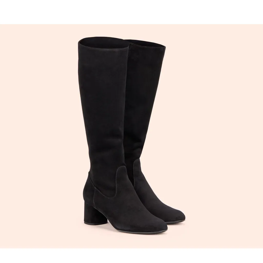 AGL black Loretta velour suede boots size 38 7 - Image 2