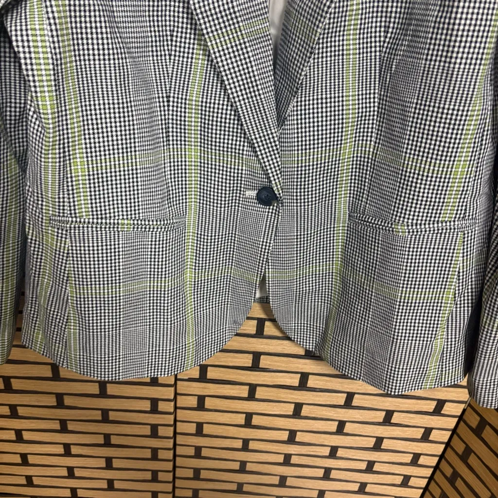 Free Assembly Black And White Plaid Blazer Size XL - Image 4