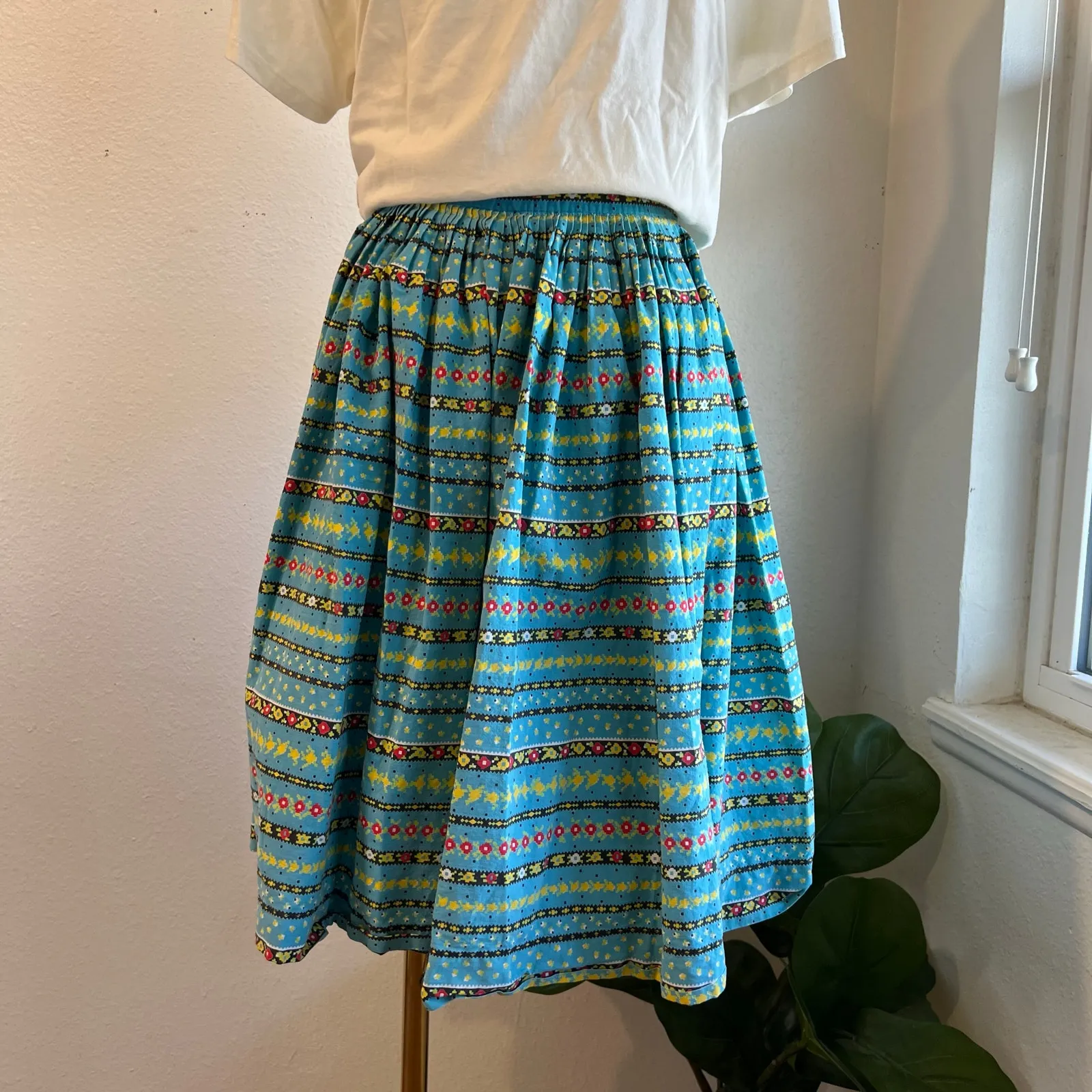 Vintage 1970s Southwestern Print Pleated A Line Knee Length Skirt Size XS/S Blue - Image 7